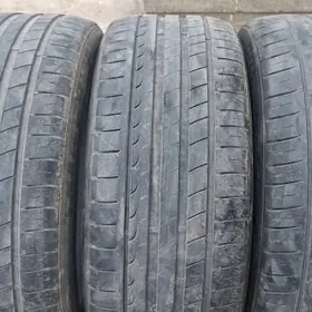 225 45 17 3stuk