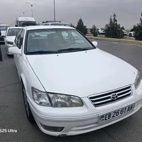 Toyota Camry 1999