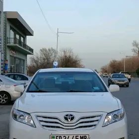 Toyota Camry 2010
