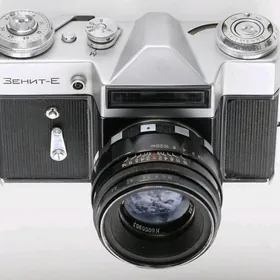 фотоапарат ZENIT E