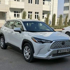 Toyota Corolla Cross 2023