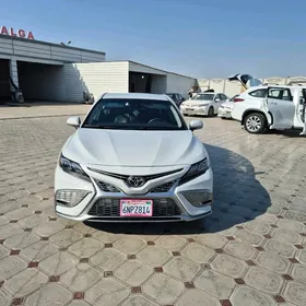 Toyota Camry 2022