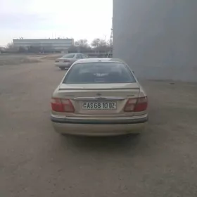 Nissan Sunny 2002