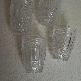 хрустальные рюмки