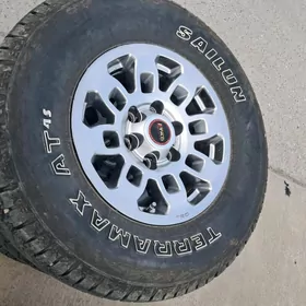 Tacoma TRD diska 16 lyk.