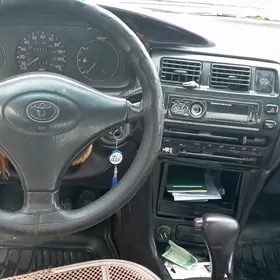 Toyota Corolla 1995