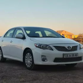 Toyota Corolla 2011
