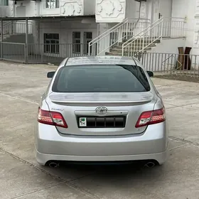 Toyota Camry 2010