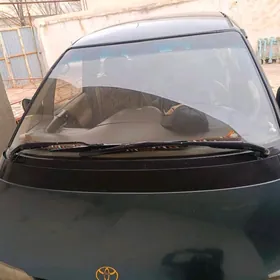 Toyota Previa 1996