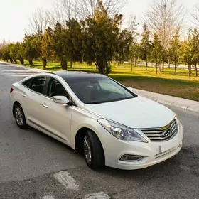 Hyundai Grandeur 2012