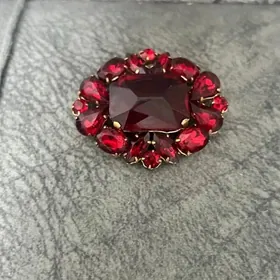 Брошка Чехия