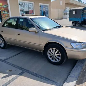 Toyota Camry 1998
