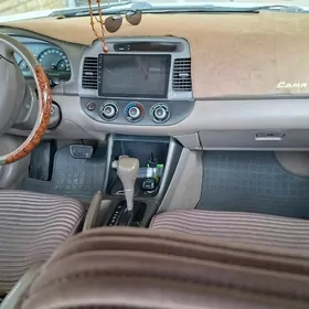 Toyota Camry 2003