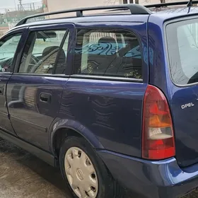 Opel Astra 2000