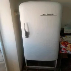 Холодильник. Зил-Москва
