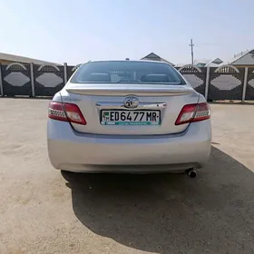 Toyota Camry 2010