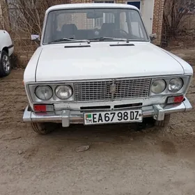 Lada 2103 1990