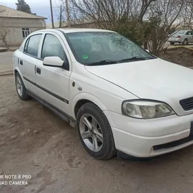 Opel Astra 2001