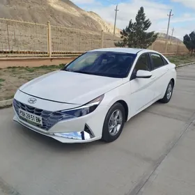 Hyundai Elantra 2021