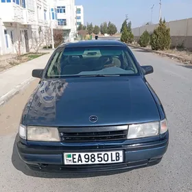 Opel Vectra 1989