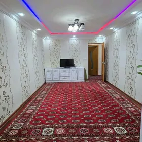 10mkr 1 etaž  3 komnat