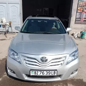 Toyota Camry 2010