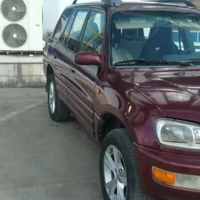 Toyota RAV4 1999