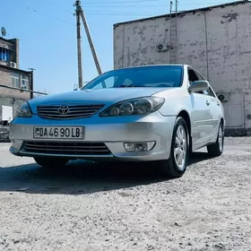 Toyota Camry 2005