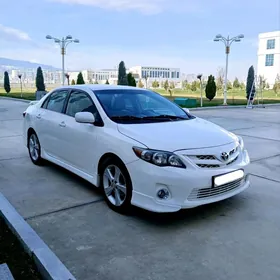 Toyota Corolla 2013