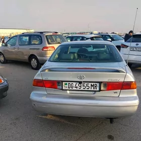 Toyota Camry 1999