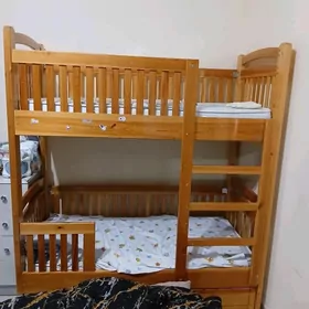 2 ярусная кровать из дерева