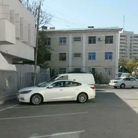 ЫЛХАМ Аллея КИМ р-н ЦЕНТР 4-х к.кв.