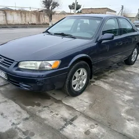 Toyota Camry 1997