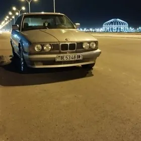 BMW 525 1992