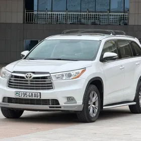 Toyota Highlander 2016