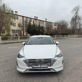 Hyundai Sonata 2020