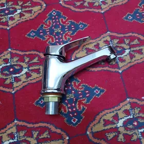 смеситель для раковины