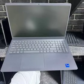 Dell Vostra 3510 i5 11Th/8Gb