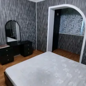 Satlyk 4 mkr 2 etaj 4 komnat