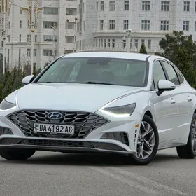 Hyundai Sonata 2020