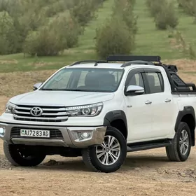 Toyota Hilux 2017