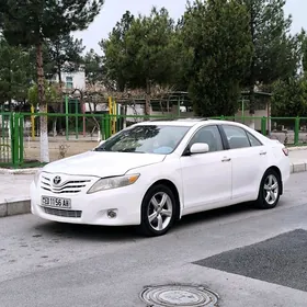 Toyota Camry 2010