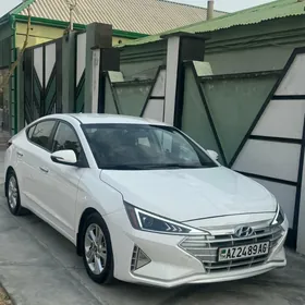 Hyundai Elantra 2020