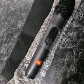 Mikrafon JBL