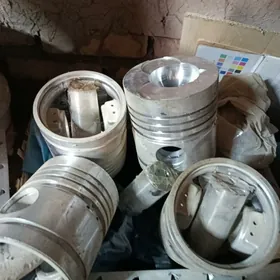 28. трактор.  поршн.  палец