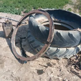 Ati ýaşlyk şaýlary