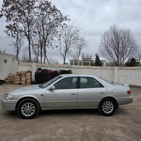 Toyota Camry 1999