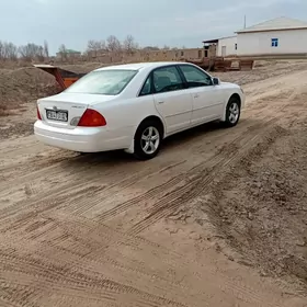 Toyota Avalon 2000