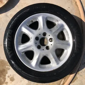 215/55 R16 Mercedes zapaska