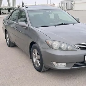 Toyota Camry 2005